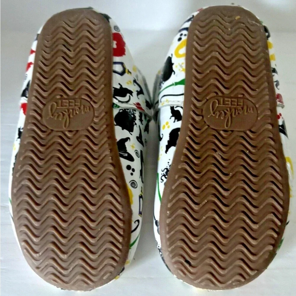 MONKEY FEET Kids Shoes Size 18-24 M Moccasin Mary Janes HOCUS POCUS Halloween